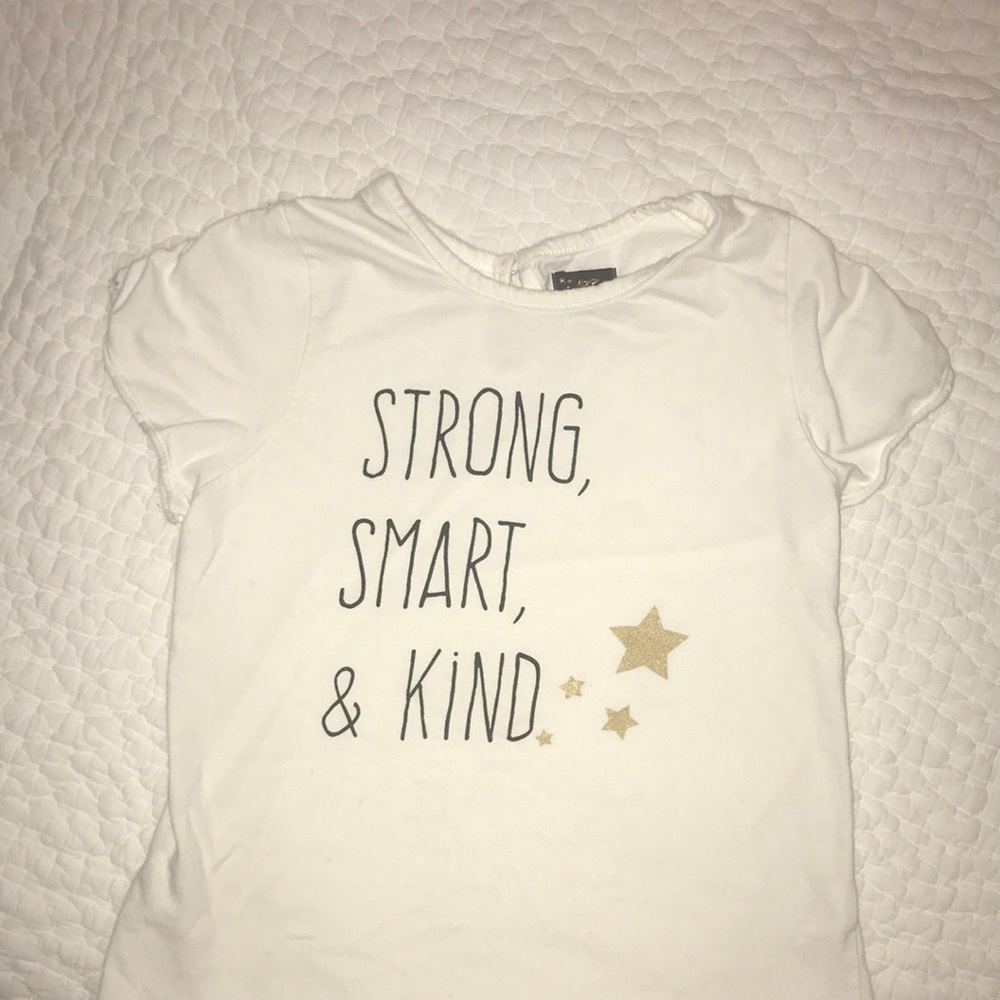 LAST CHANCE ⭐️ Strong Smart Kind shirt - 10Y but runs small!